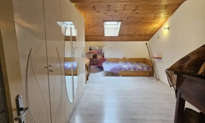 Недвижимость Трёхкомнатная квартира, Центр: 7