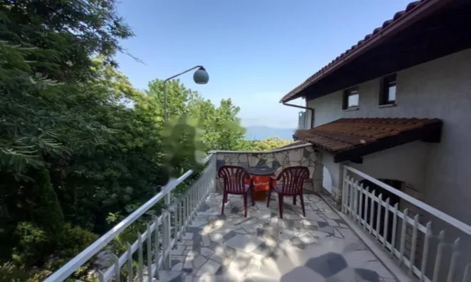 Недвижимость Семейный дом 150 м², Центр, Опатия: 10