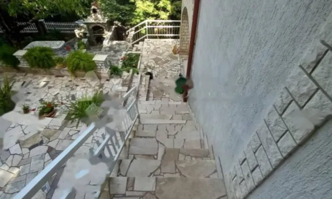 Недвижимость Семейный дом 150 м², Центр, Опатия: 18