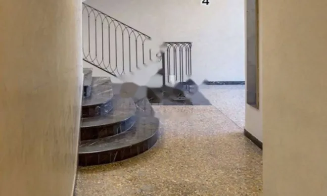 Недвижимость Трехкомнатная квартира в центре: 5