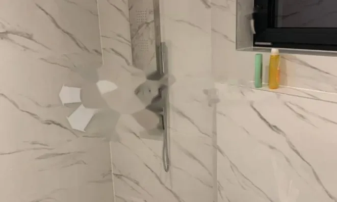 Недвижимость Четырёхкомнатная квартира: 8