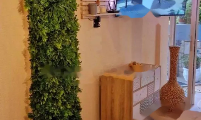 Недвижимость Двухкомнатная квартира, центр: 7