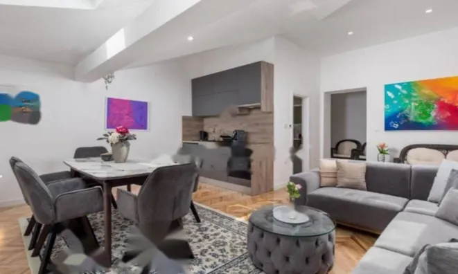 Недвижимость Трехкомнатная квартира, центр: 2