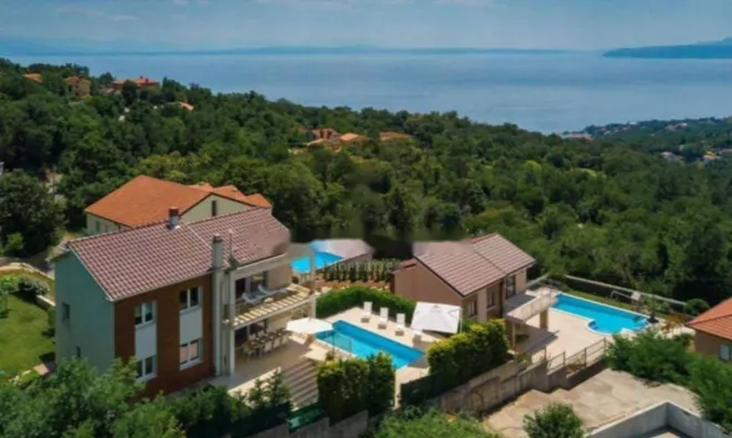 Недвижимость Семейный дом 275 м² Центр, Опатия: 6