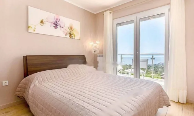 Недвижимость Семейный дом 275 м² Центр, Опатия: 16