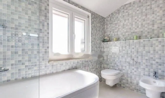 Недвижимость Семейный дом 275 м² Центр, Опатия: 21