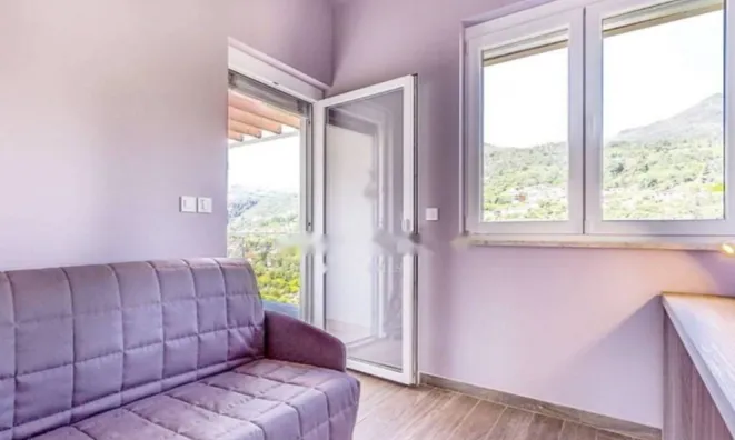 Недвижимость Семейный дом 275 м² Центр, Опатия: 23