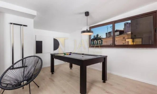 Недвижимость Трёхкомнатная квартира в центре: 5