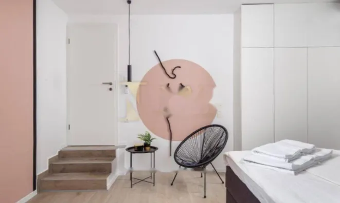 Недвижимость Трёхкомнатная квартира в центре: 6