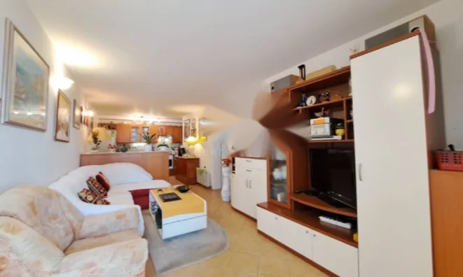 Недвижимость Трёхкомнатная Квартира Центр: 2