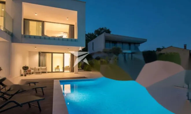 Недвижимость Четырехкомнатная квартира в Опатии: 20