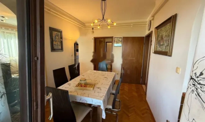 Недвижимость Четырехкомнатная квартира, Центр, Опатия: 8