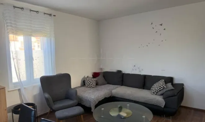 Недвижимость Четырехкомнатная квартира, Центр, Опатия: 13