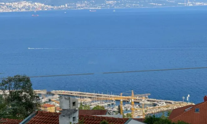 Недвижимость Трёхкомнатная квартира в центре: 21