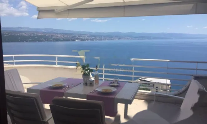 Недвижимость Четырехкомнатная квартира в центре Опатии: 2