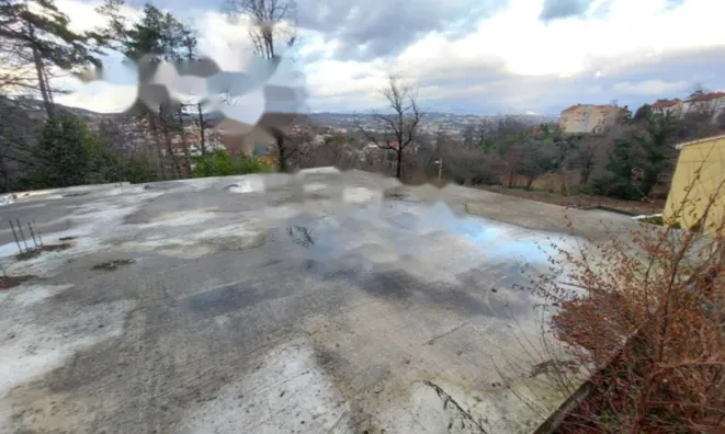 Недвижимость Семейный дом 100 м², Центр: 1