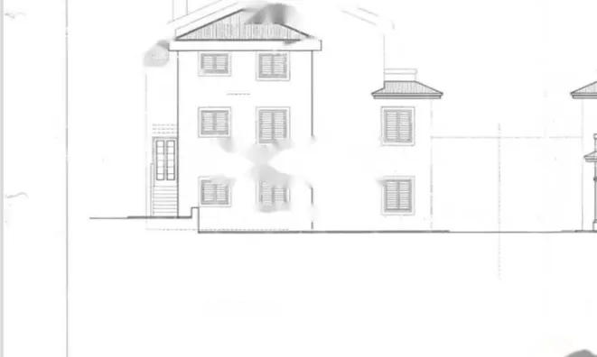 Недвижимость Семейный дом 100 м², Центр: 12