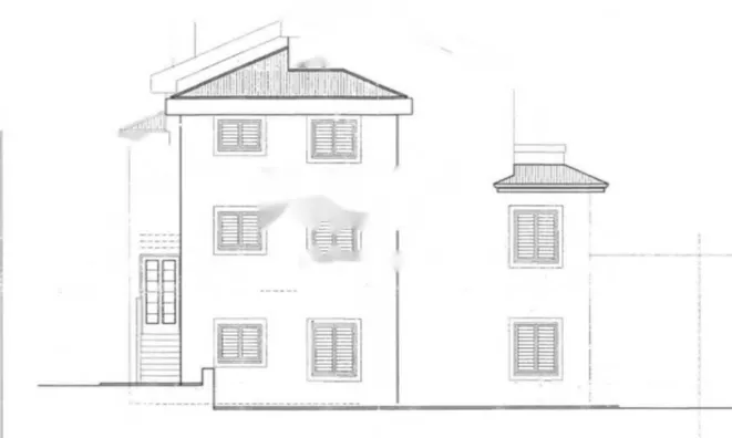 Недвижимость Семейный дом 100 м², Центр: 13
