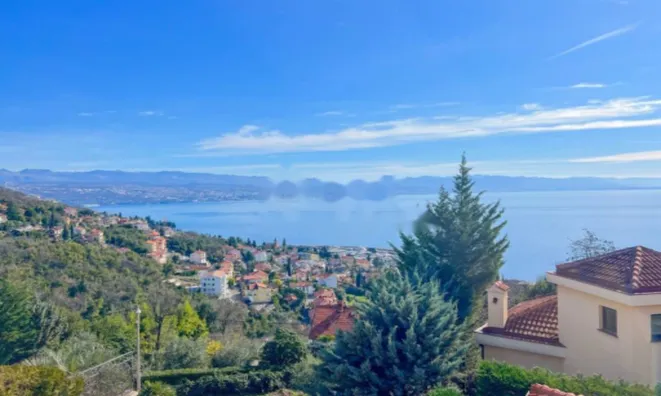 Недвижимость Четырехкомнатная квартира в центре Опатии: 4