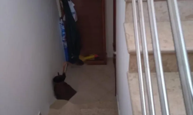 Недвижимость Двухкомнатная квартира в центре: 16