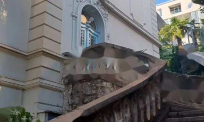 Недвижимость Трехкомнатная квартира в центре: 12