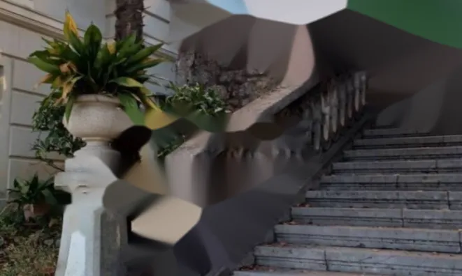 Недвижимость Трехкомнатная квартира в центре: 13