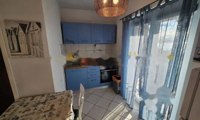 Недвижимость Двухкомнатная квартира, Центр: 3