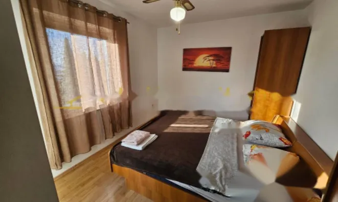 Недвижимость Двухкомнатная квартира, Центр: 9