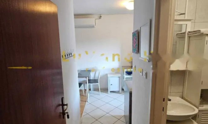 Недвижимость Двухкомнатная квартира, Центр: 13