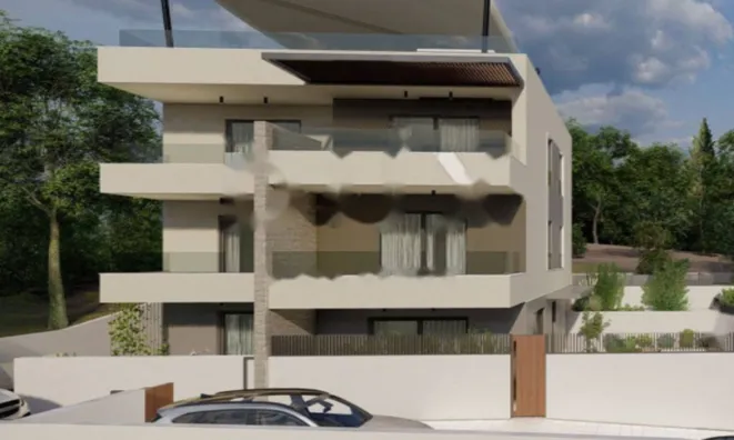 Недвижимость Четырехкомнатная квартира в центре: 1