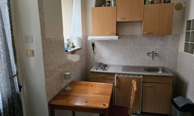 Недвижимость Однокомнатная квартира в центре: 3