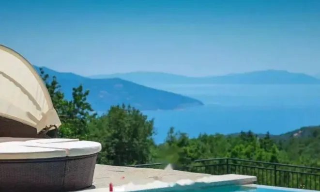 Недвижимость Семейный дом в центре Опатии: 15