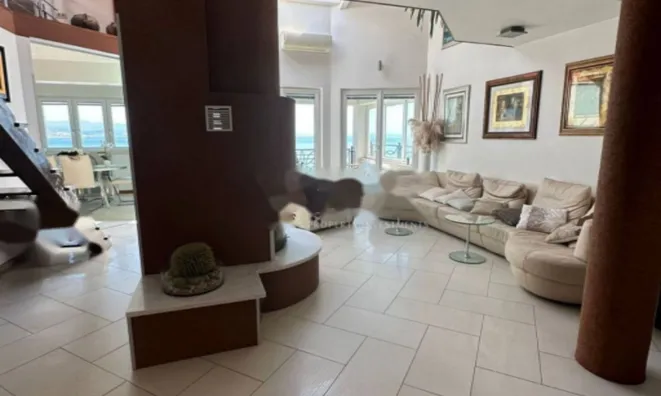 Недвижимость Семейный дом 482 м², центр Опатии: 13