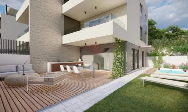 Недвижимость Трехкомнатная квартира Ичичи: 10