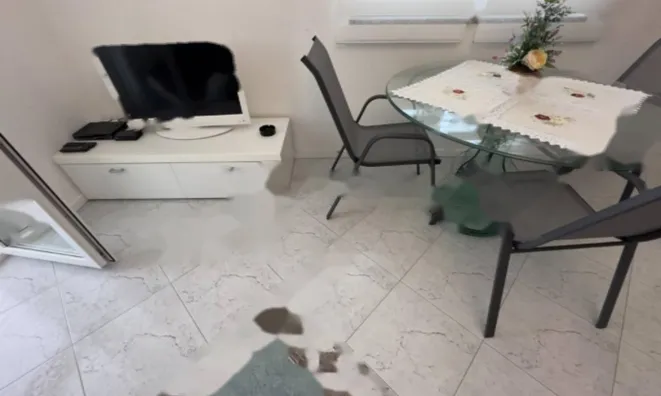 Недвижимость Четырехкомнатная квартира центр: 3