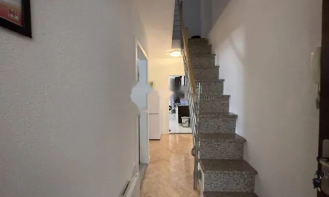 Недвижимость Четырехкомнатная квартира центр: 11