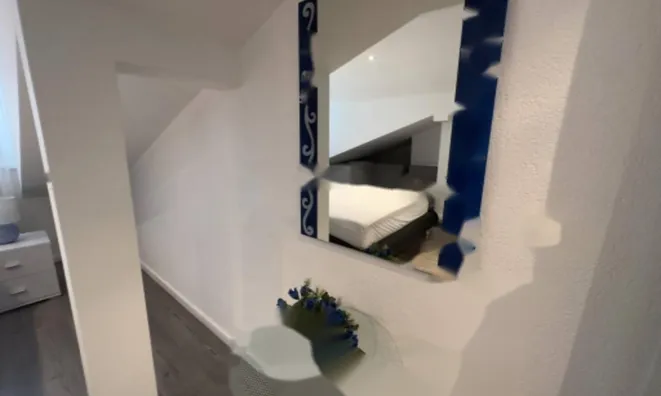 Недвижимость Четырехкомнатная квартира центр: 20