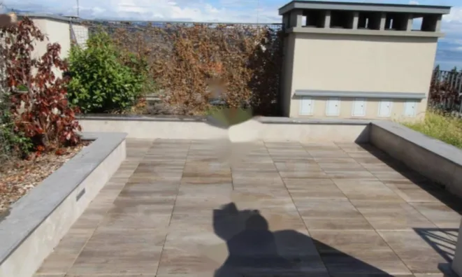 Недвижимость Двухкомнатная квартира в центре: 12