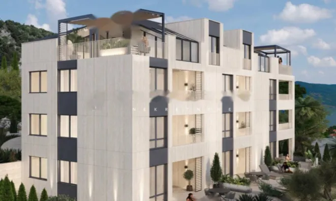 Недвижимость Двухкомнатная квартира в Центре: 17