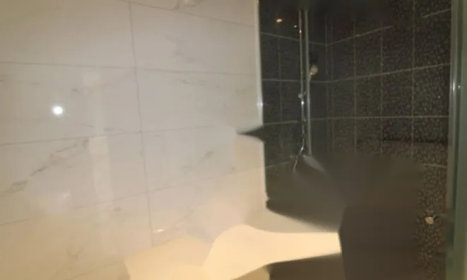 Недвижимость Трёхкомнатная квартира в центре: 9