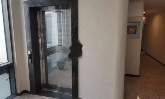 Недвижимость Трёхкомнатная квартира в центре: 16