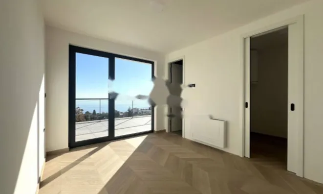 Недвижимость Четырехкомнатная квартира, Опатия.: 5