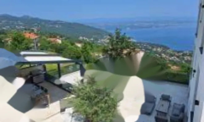 Недвижимость Двухкомнатная квартира, Опатия: 11