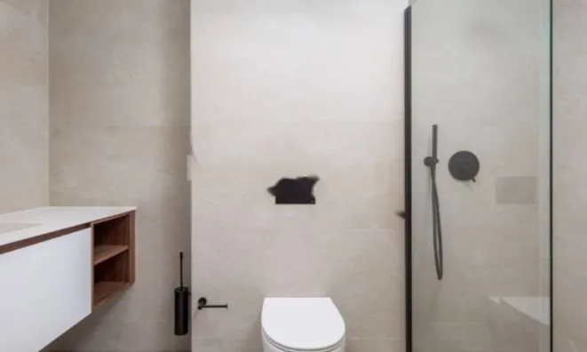 Недвижимость Двухкомнатная квартира в центре: 18