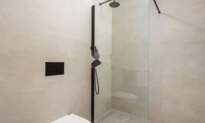 Недвижимость Двухкомнатная квартира в центре: 19