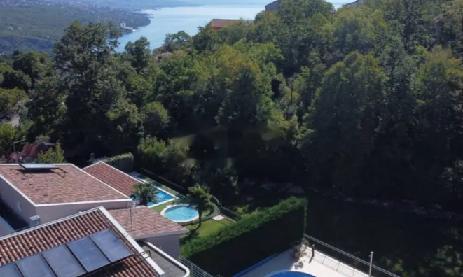 Недвижимость Семейный дом 400 м² в Центре: 9