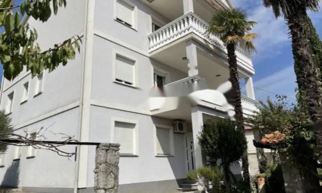 Недвижимость Трехкомнатная квартира в Опатии: 15