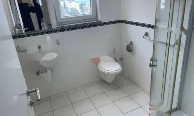 Недвижимость Трехкомнатная квартира в Опатии: 24