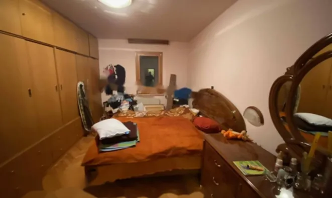 Недвижимость Четырехкомнатная квартира: 6