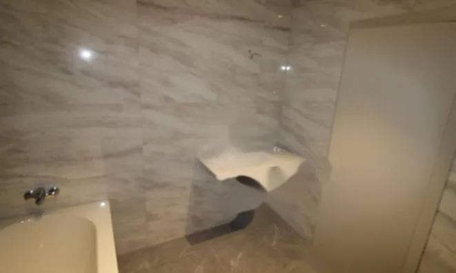 Недвижимость Трёхкомнатная квартира, Центр: 11